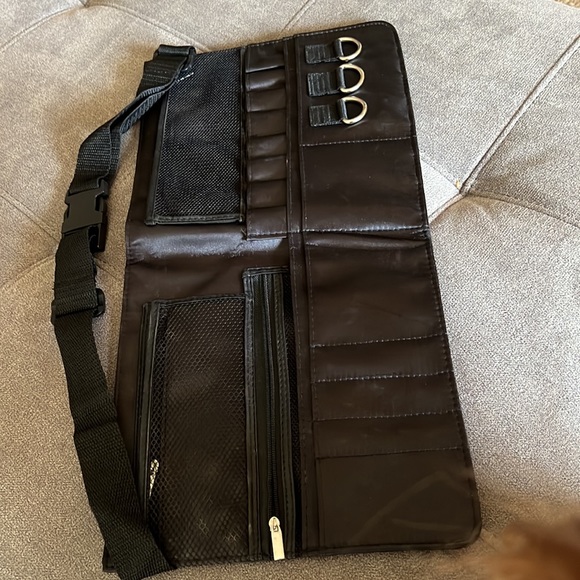 Makeup brush waist bag!!!! - Picture 6 of 6